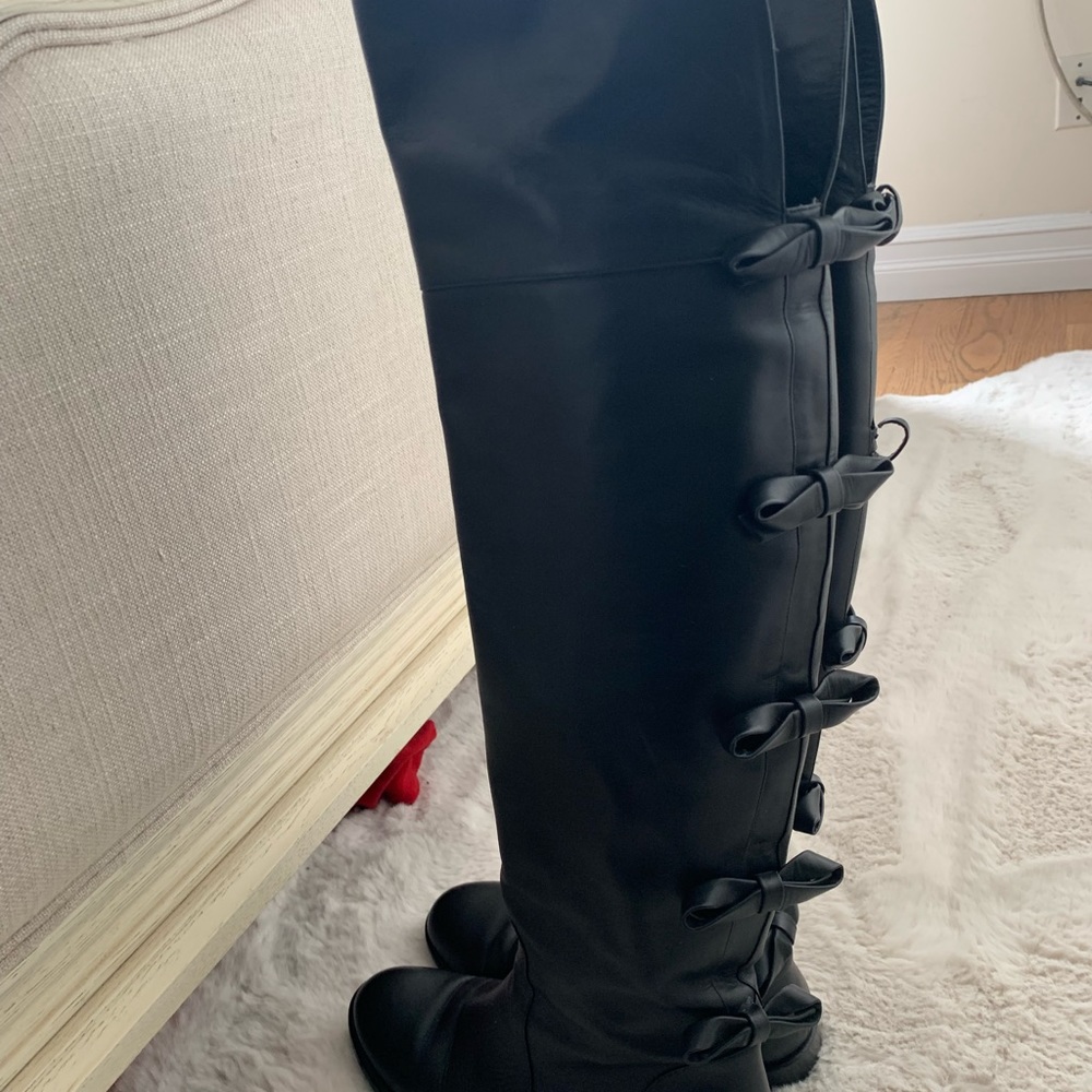 Valentino boots 37.5 with bows- missing one bow